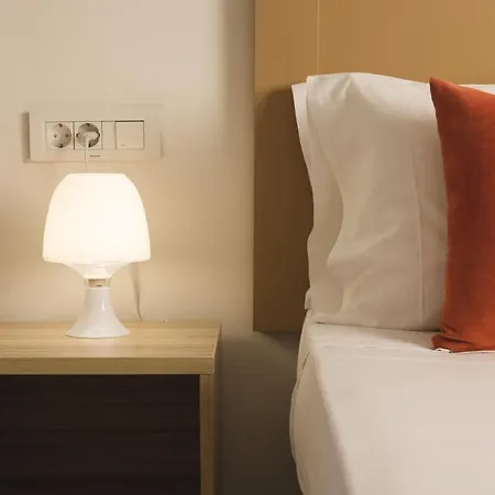 Aparthotel Adorno Di Zante 3*