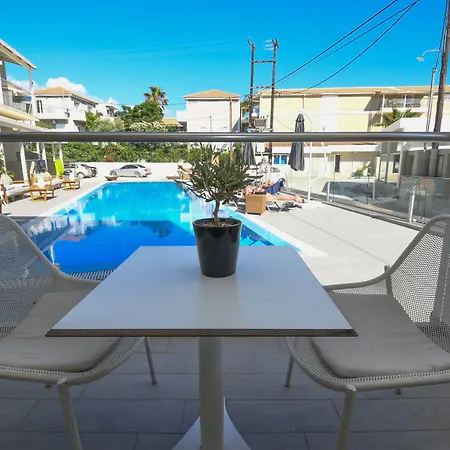 Lejlighedshotel Adorno Di Zante 4*