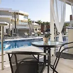 Lejlighedshotel Adorno Di Zante